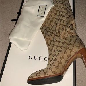 Authentic Gucci Knee Boots